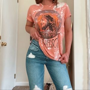 willie nelson graphic tee